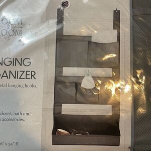 Room 2Room Hanging Organizer. Including 2 Metal Hanging Hooks. 16”34”